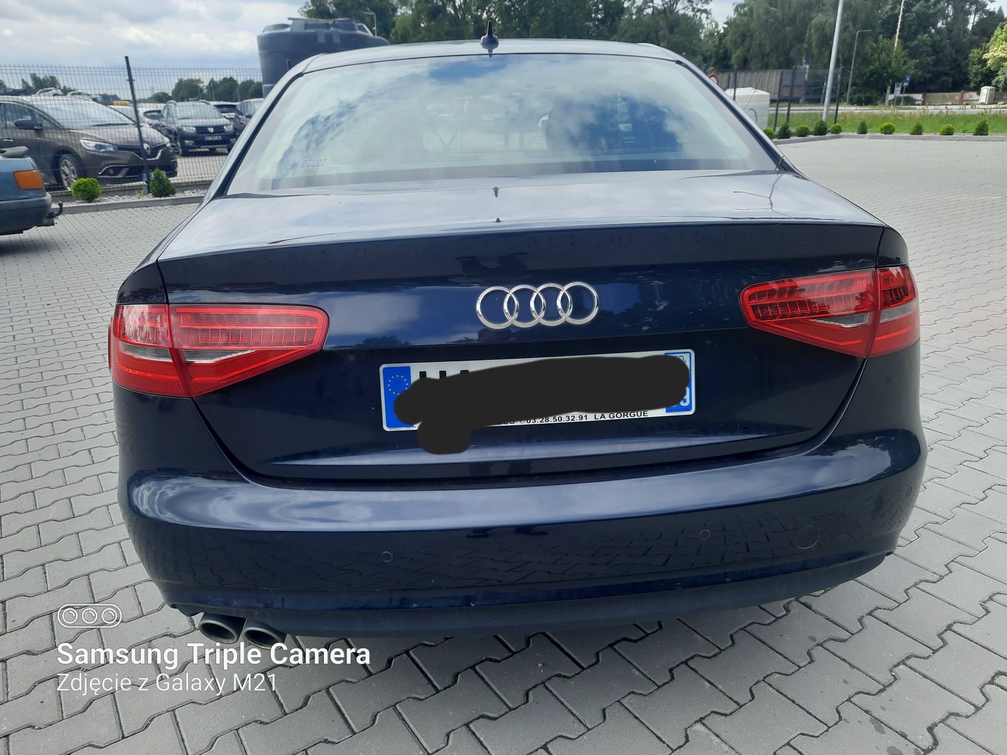 Audi a4 b8 2.0tdi manual skora