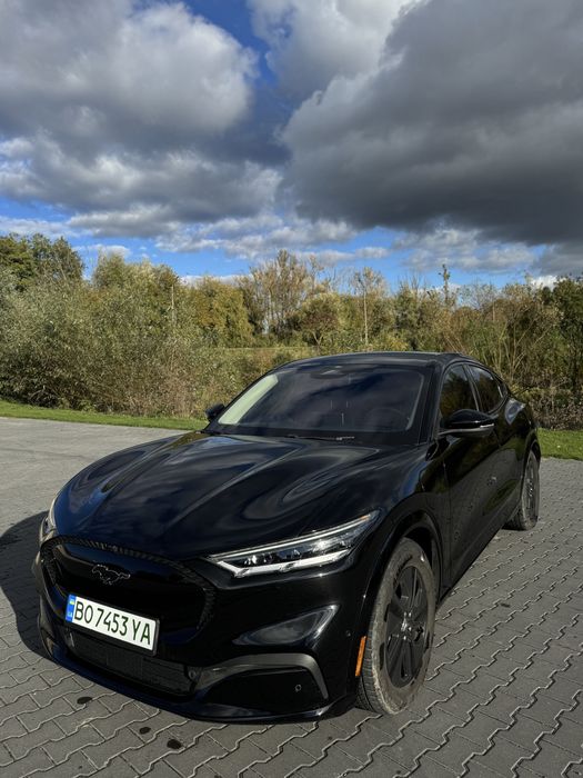 Ford mustang mach-E 2021 california route потужний мустанг електро