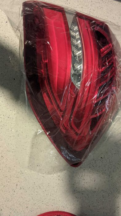 Lanterna Mercedes Benz