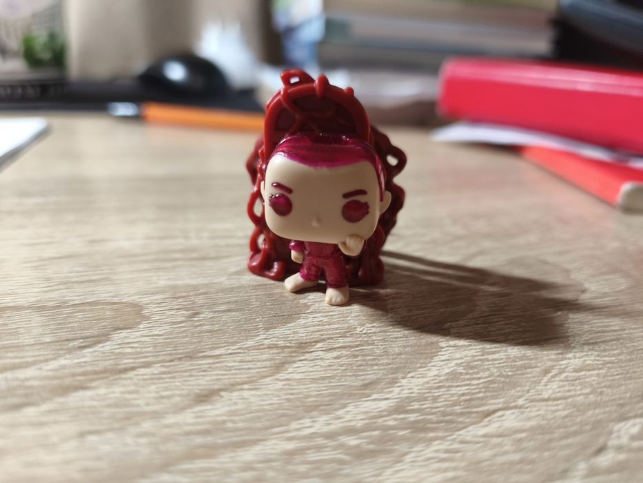 Фігурка Kinder Joy Stranger Things Одинадцять з вивороту