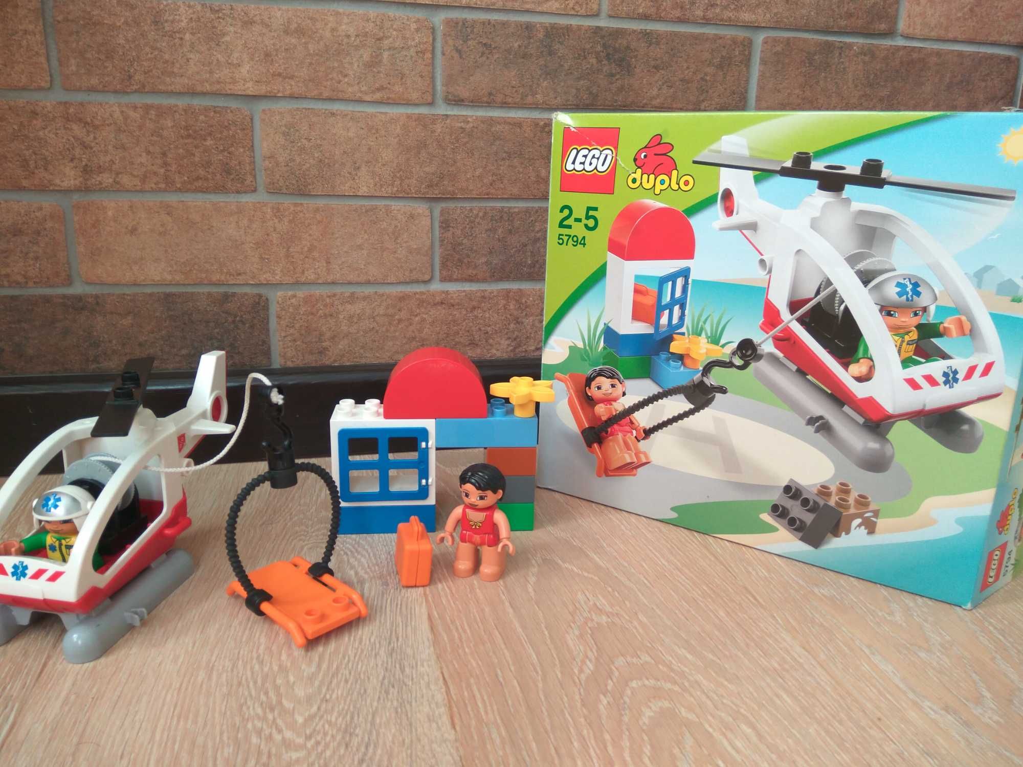 Оригінал конструктор лего вертоліт швидкої допомоги lego duplo 5794