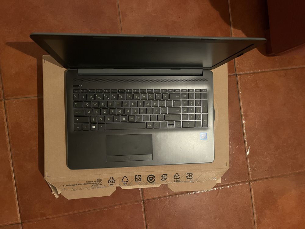 Vendo portatil HP