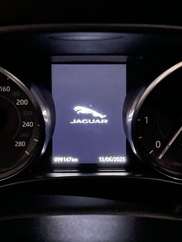 Jaguar XE 2.0 D R-Sport AWD Aut