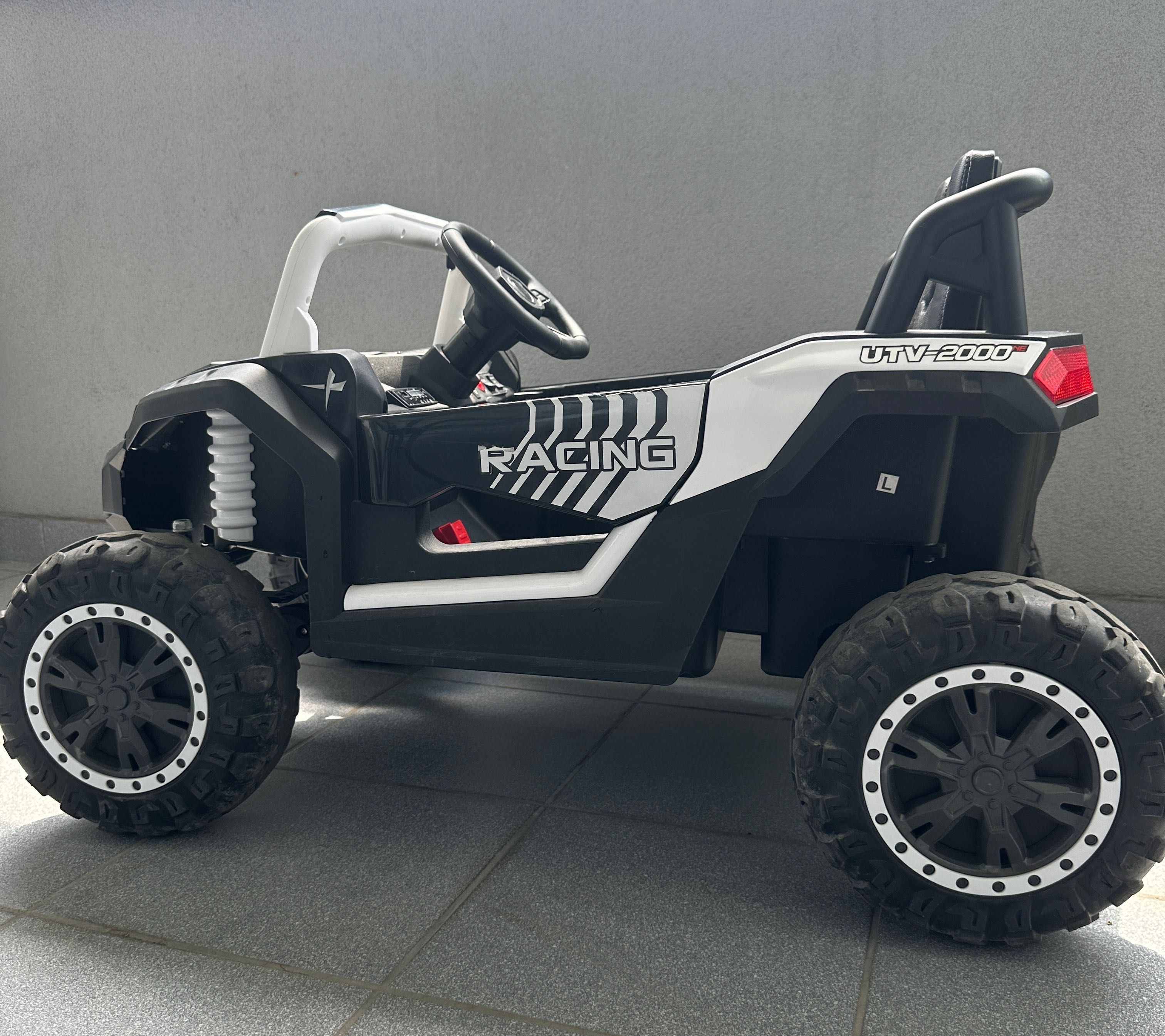 Buggy 2000W 4x4, jak NOWY! FULL wersja, pilot, LED, skóra, 2-osobowy