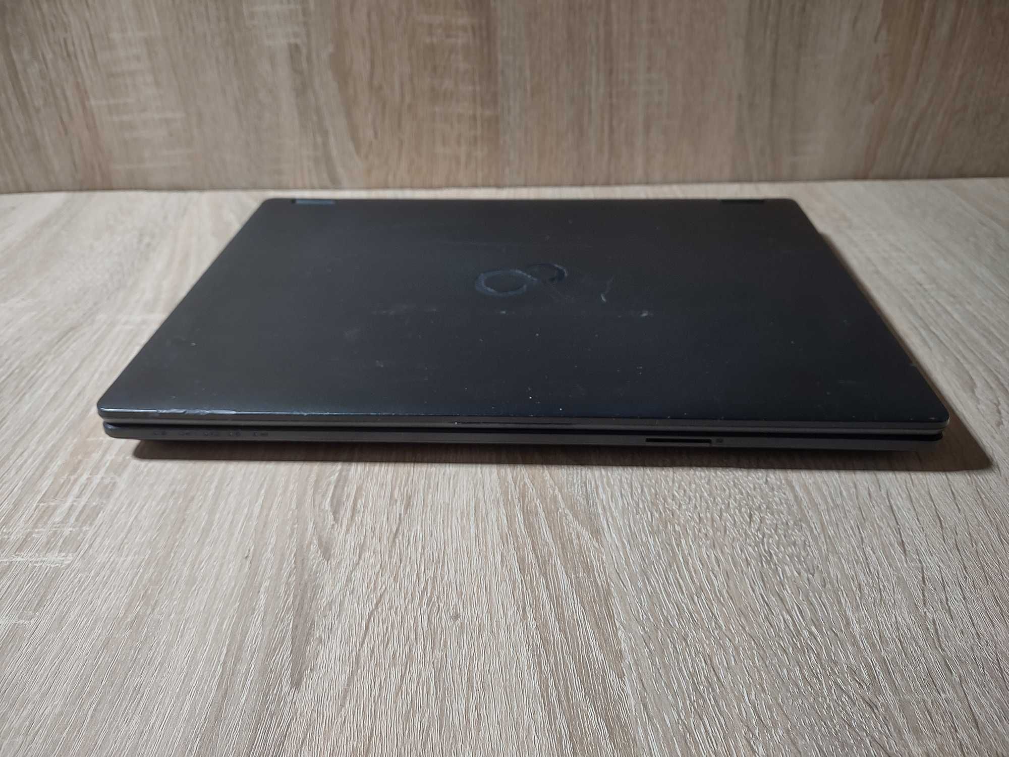 Ноутбук Fujitsu Lifebook e548 14"(HD) i5 8350u/16 GB/256 GB SSD