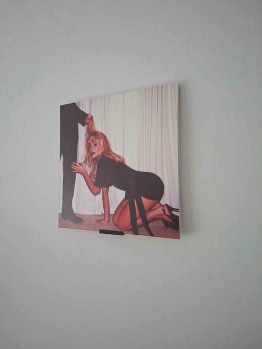 Wieszak na płyty winylowe TUNE Czarny