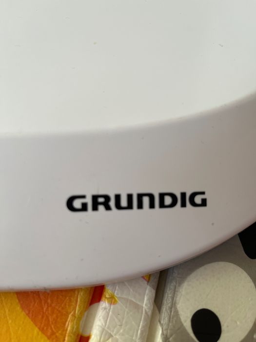 Balança grundig branca