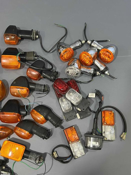 Farolim / Farol / Piscas  Suzuki - Kawasaki- Honda - Yamaha - Kymco