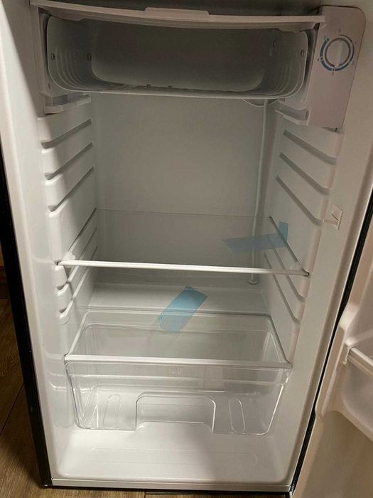 Lodówka Ravanson LKK-90ES 83cm 91L 41 dB Srebrno-czarny