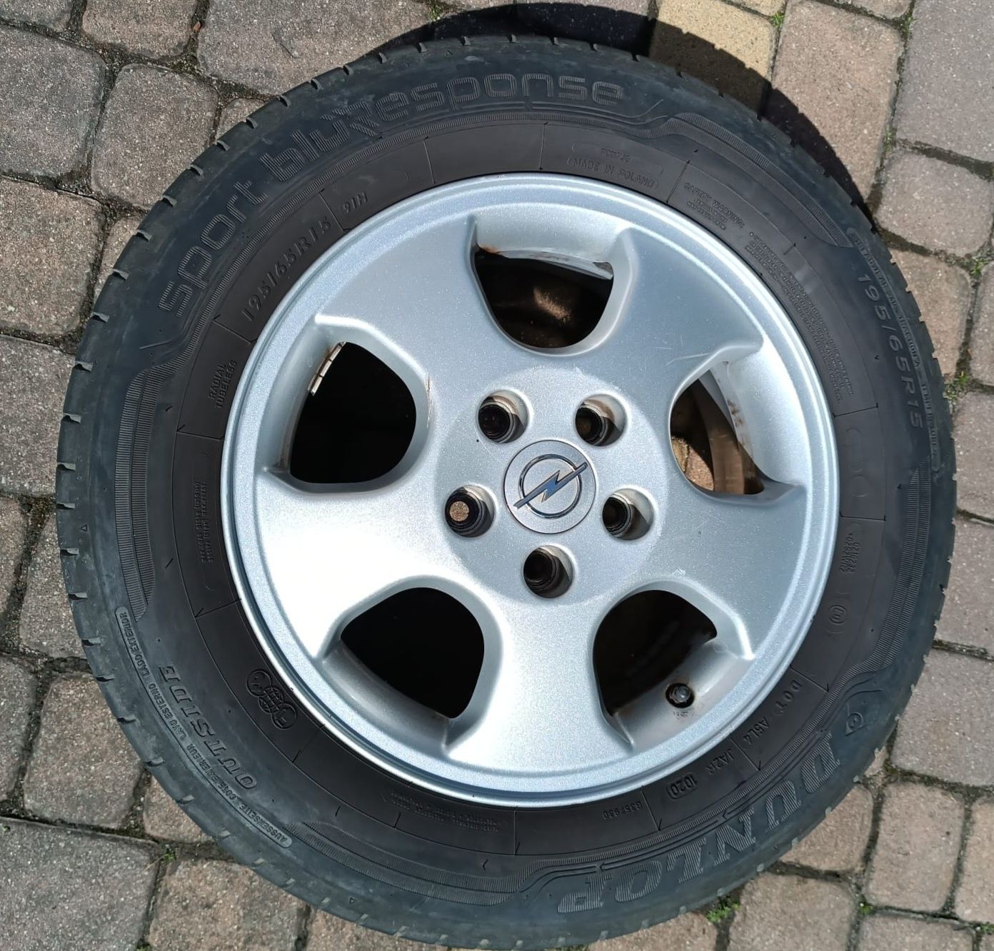 Koła alufelgi opel zafira opony 195x65x15