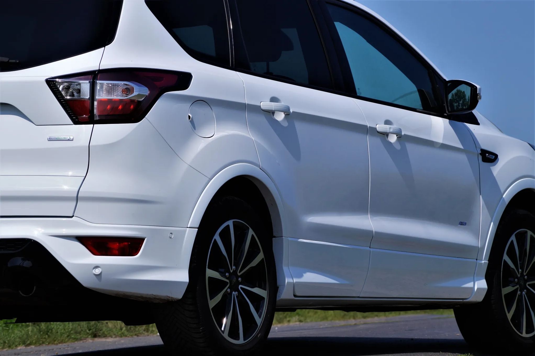 Ford Kuga ST-line piękna bezwypadk. KAMERA 4x4 AUTOMAT panoramadach