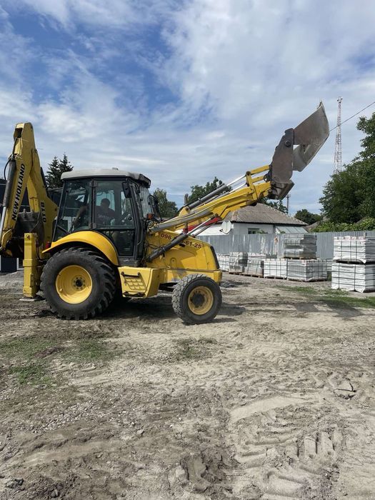 Демонтаж будинків корчування пеньків дерев