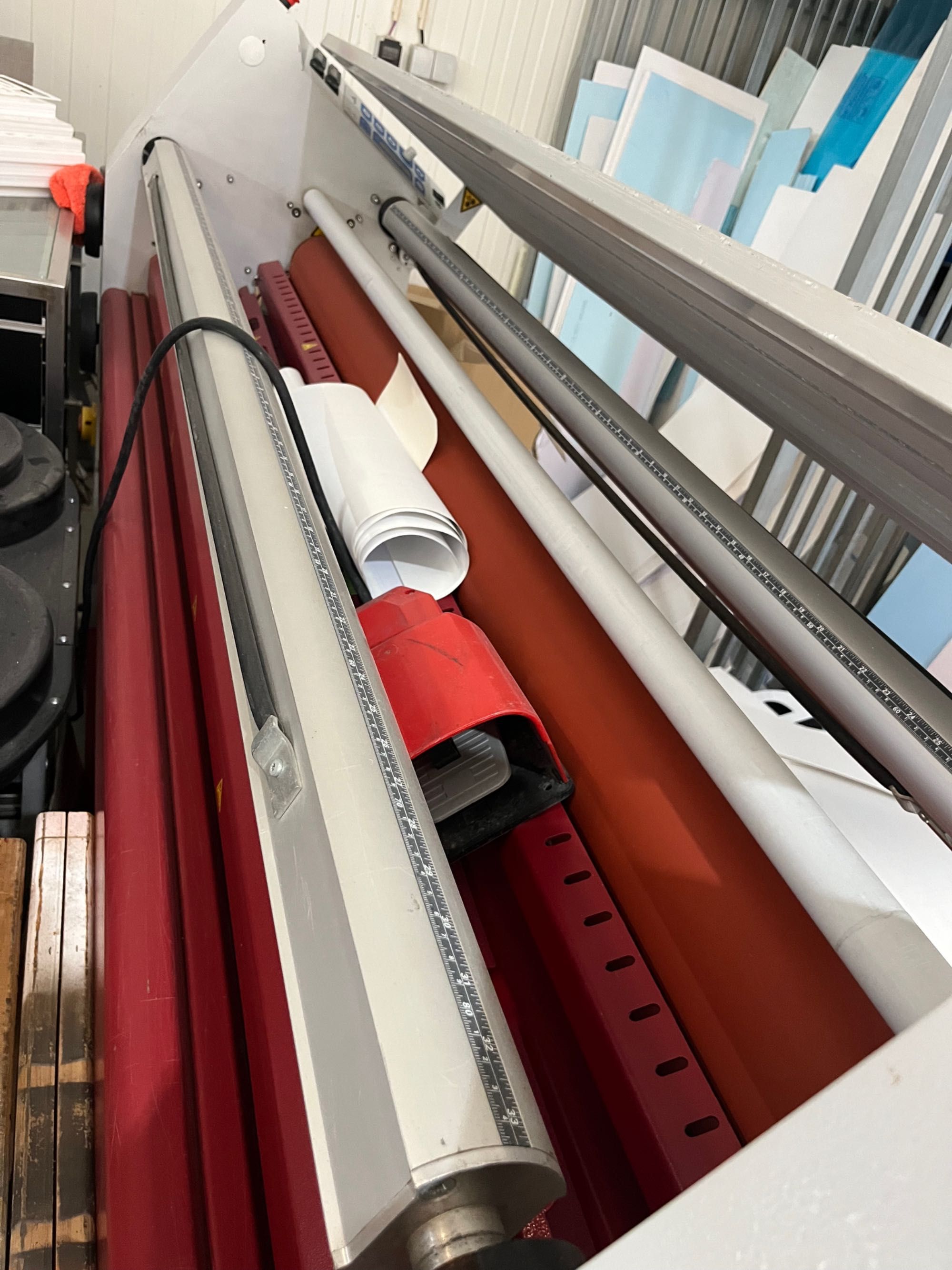 Laminadora 1600mm NESCHEN