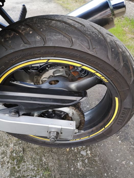 Kawasaki ZR-7S 2001r.