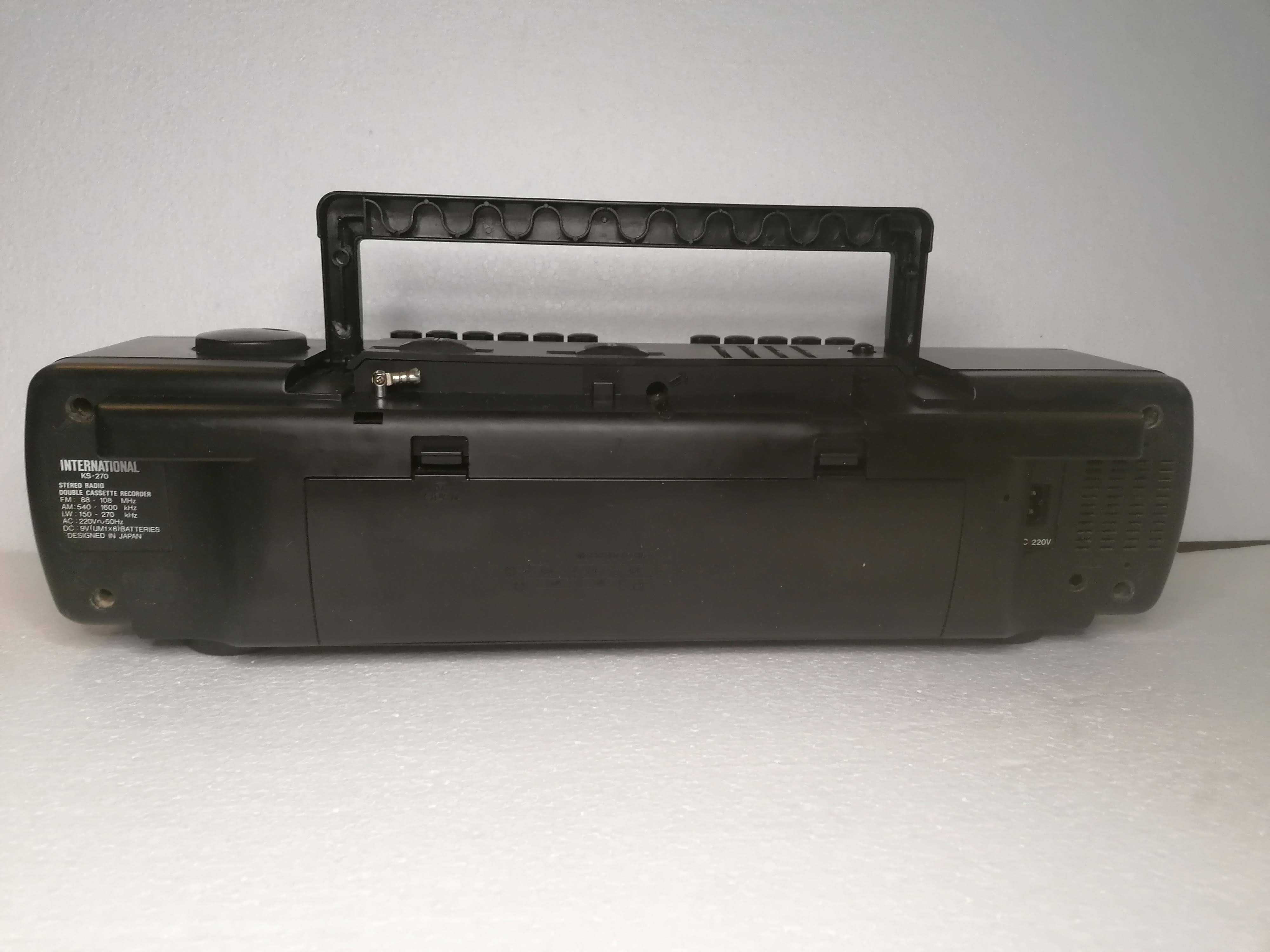 Radiomagnetofon kasetowy INTERNATIONAL KS-270
