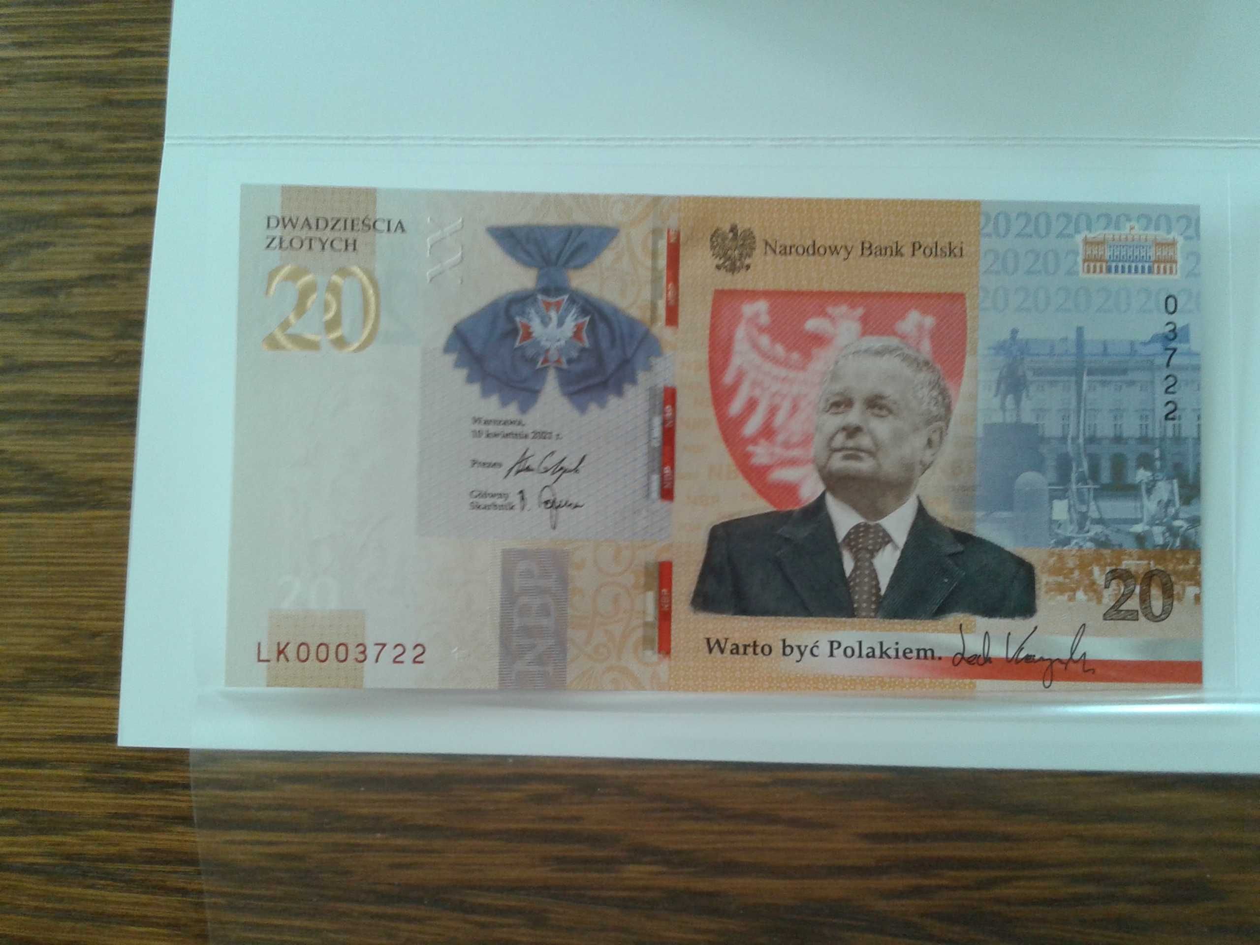 banknot kolekcjonerski- 20 zł Lech Kaczyński - 2021 - niski numer