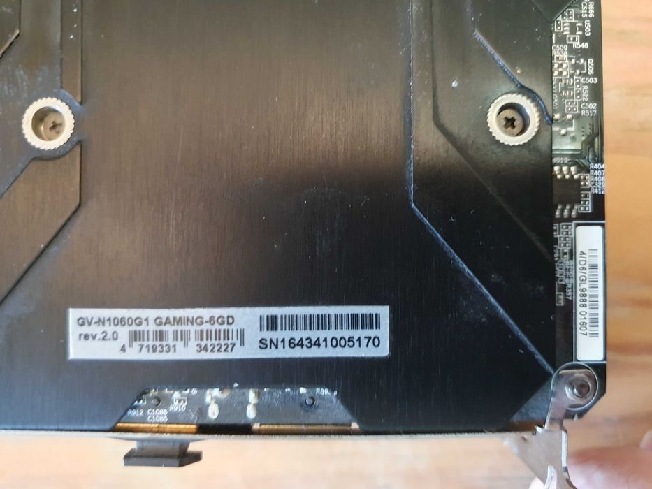 Відеокарта Gigabyte GeForce GTX 1060 6GB Gaming — відмінний стан