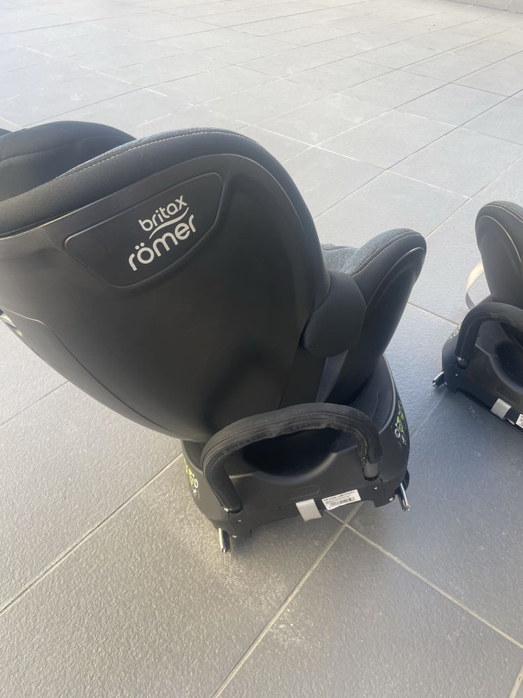 Cadeira Auto Rotativa - Britax Romer 360