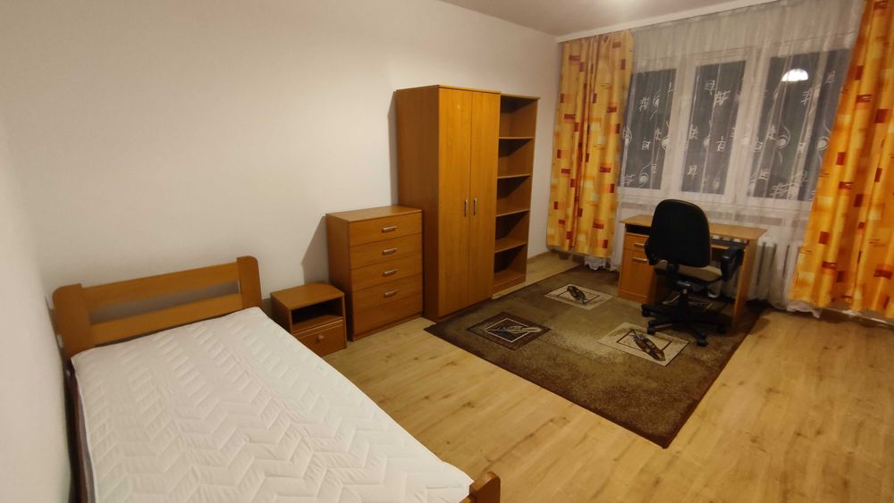 Stancja duży pokój jednoosobowy na ul. Kamiennej dla uczennicy