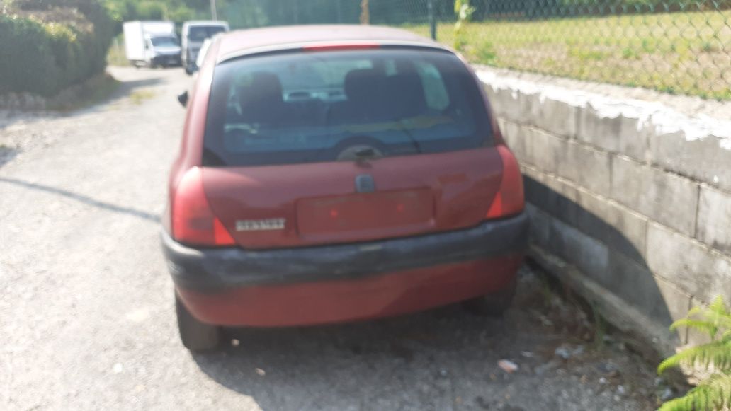 Renault clio peças 99