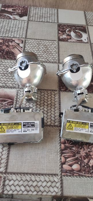 85967-51010, 10062-77895, блоки розжига с линзами Lexus  RX