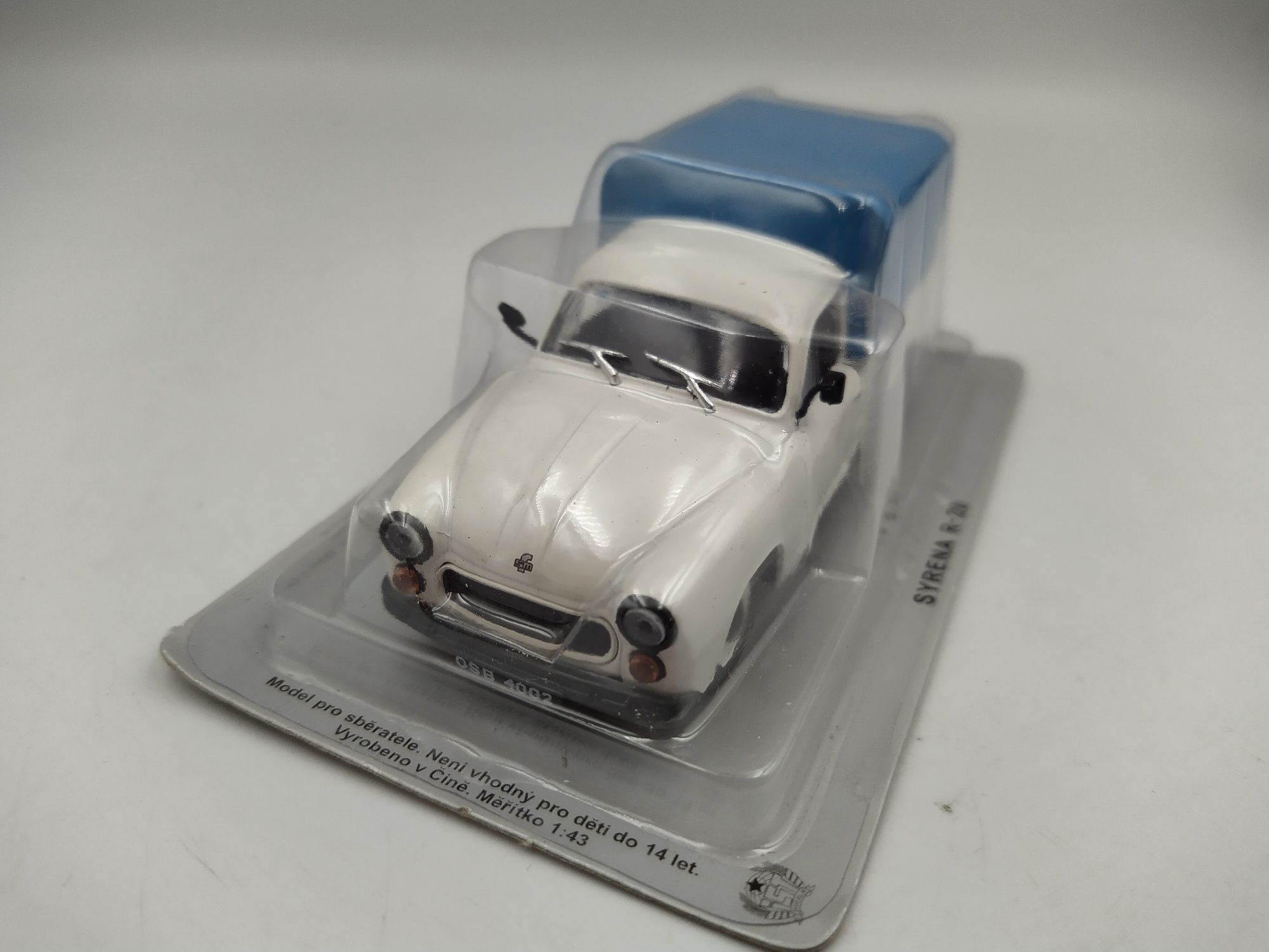 Syrena R20 deagostini kultowe auta PRL 1:43