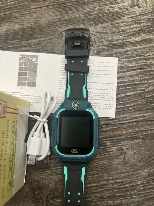 Детские смарт-часы новые в упаковке!