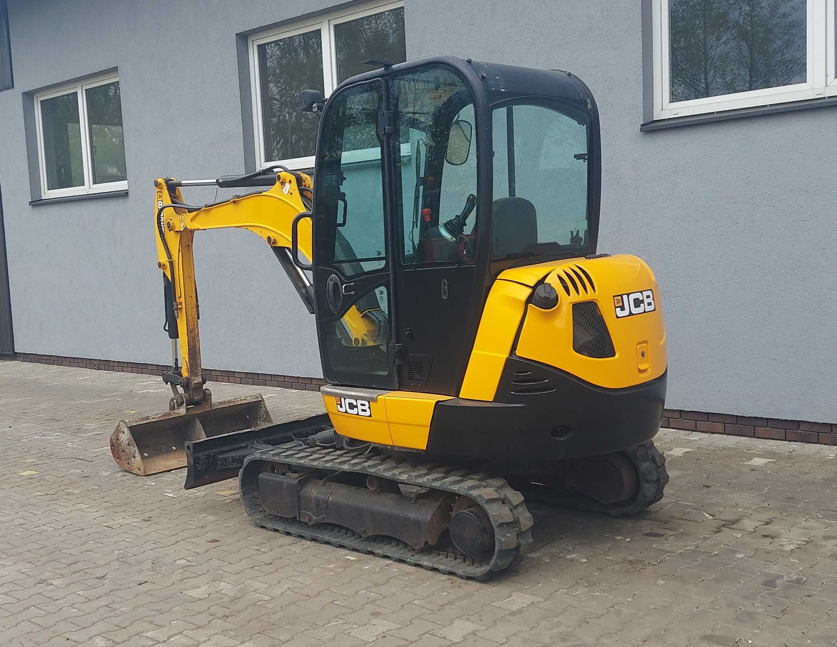 Koparka gąsienicowa Minikoparka JCB 8026CTS