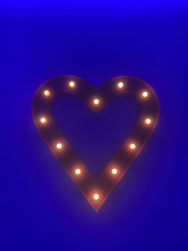 serce świecące - lampa na ścianę