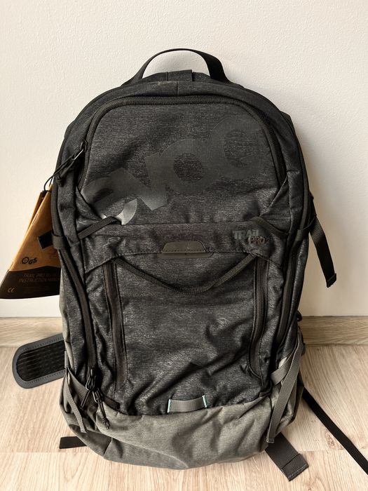 Sprzedam nowy plecak Evoc Trail Pro 26l