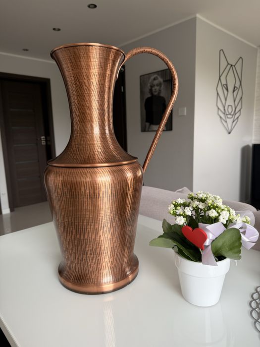 Duże miedziany dzban / wazon