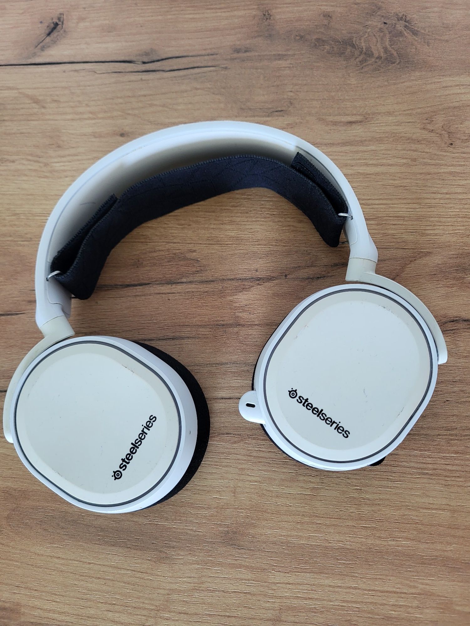 Słuchawki Steelseries Arctis 5 białe