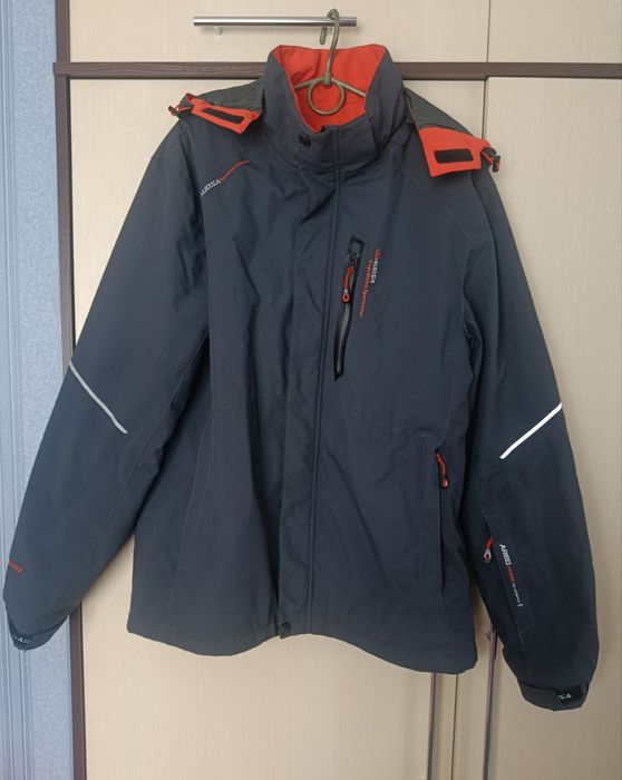 Куртка весна-осінь