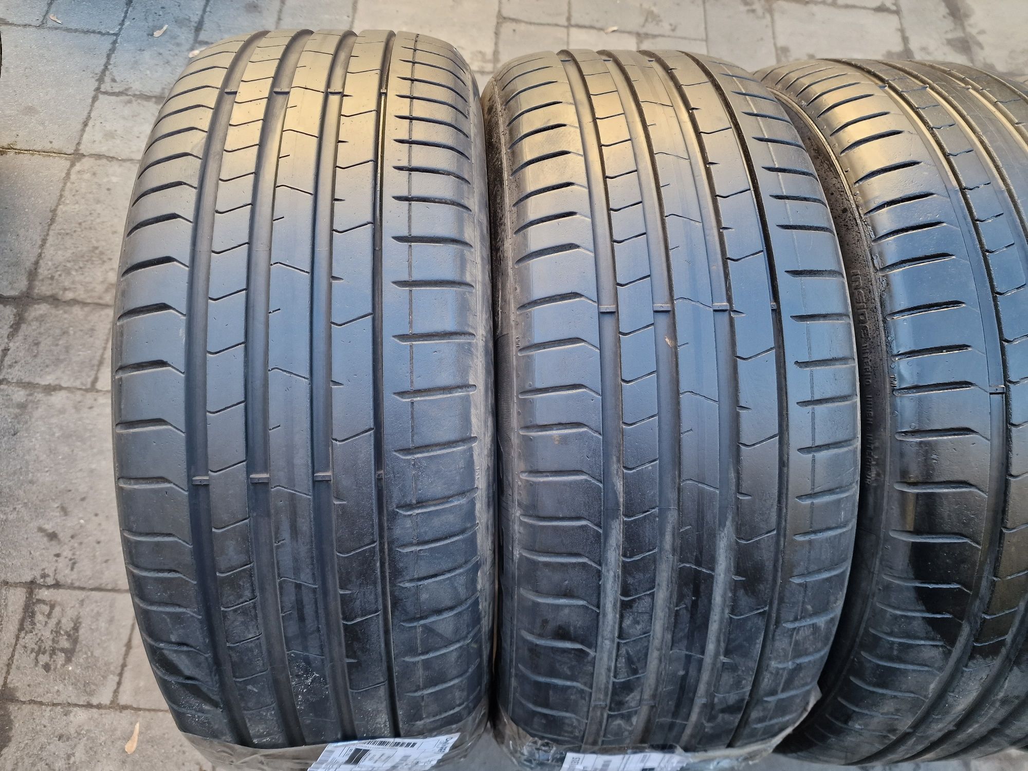 Летняя резина 245/45 R20 Pirelli Pz4