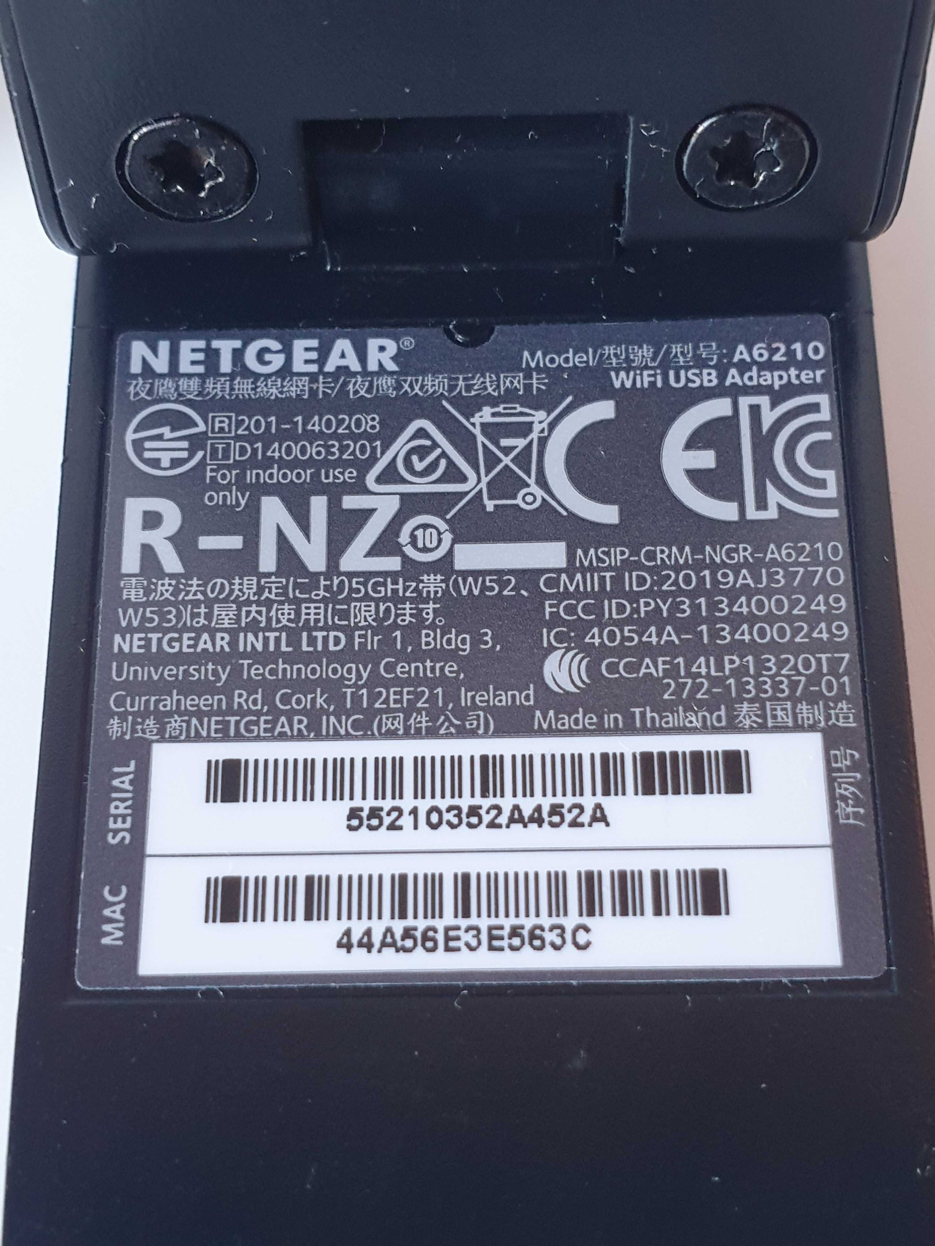 usb Wi-Fi  Netgear A6210  AC1200  2.4 GHz.  5.0 GHz.