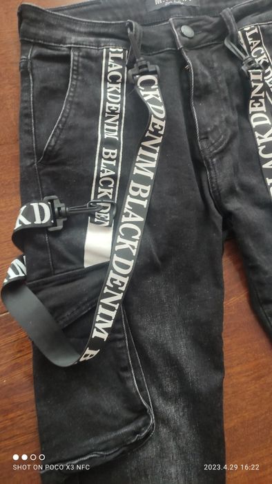 Продам стильные джинсы