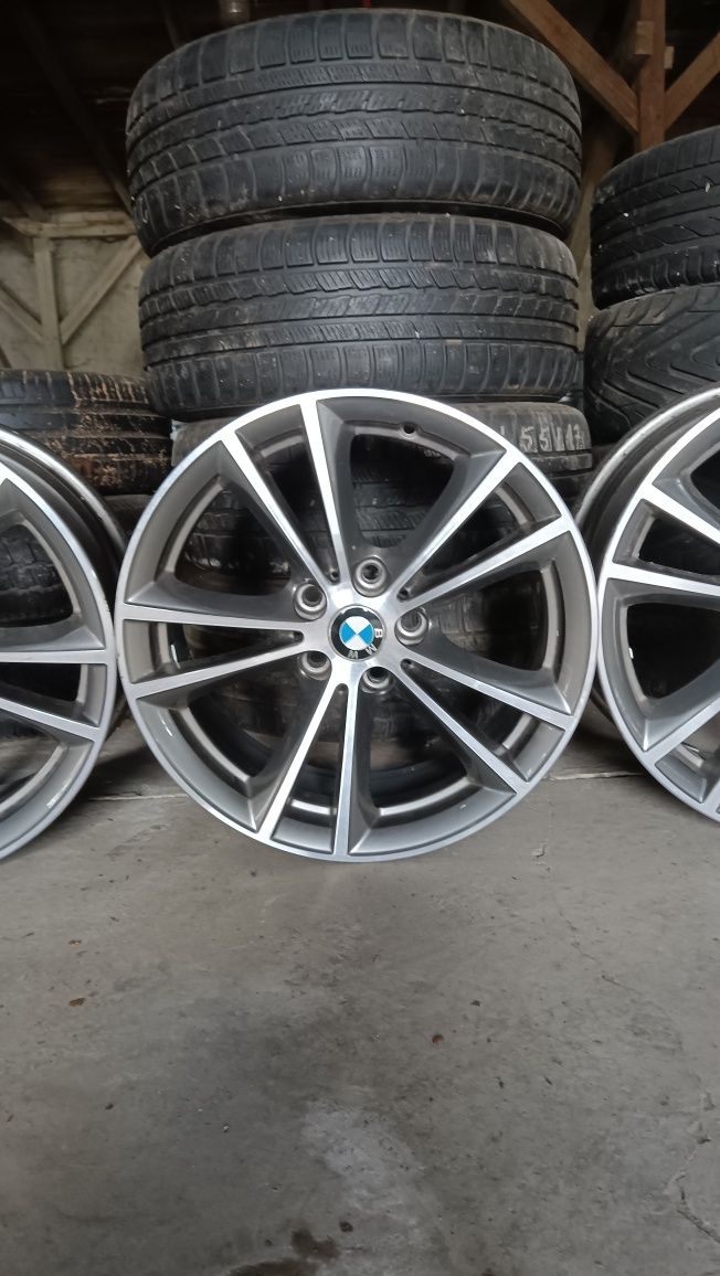 Komplet felg aluminiowych BMW 5x112 ET27