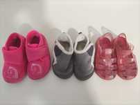 Pantufas 19 e 21 e sandália 22