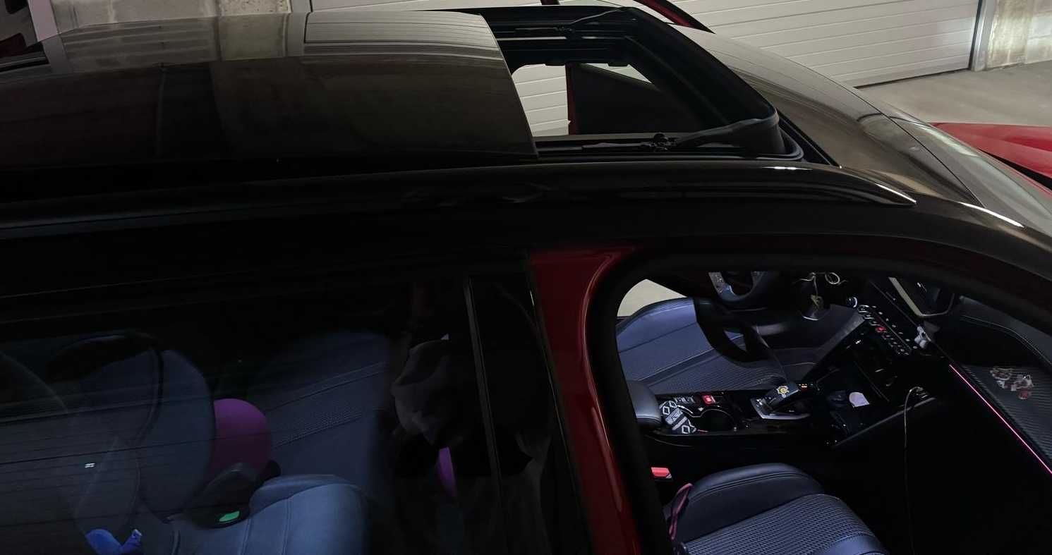 PEUGEOT 2008 GT Disel