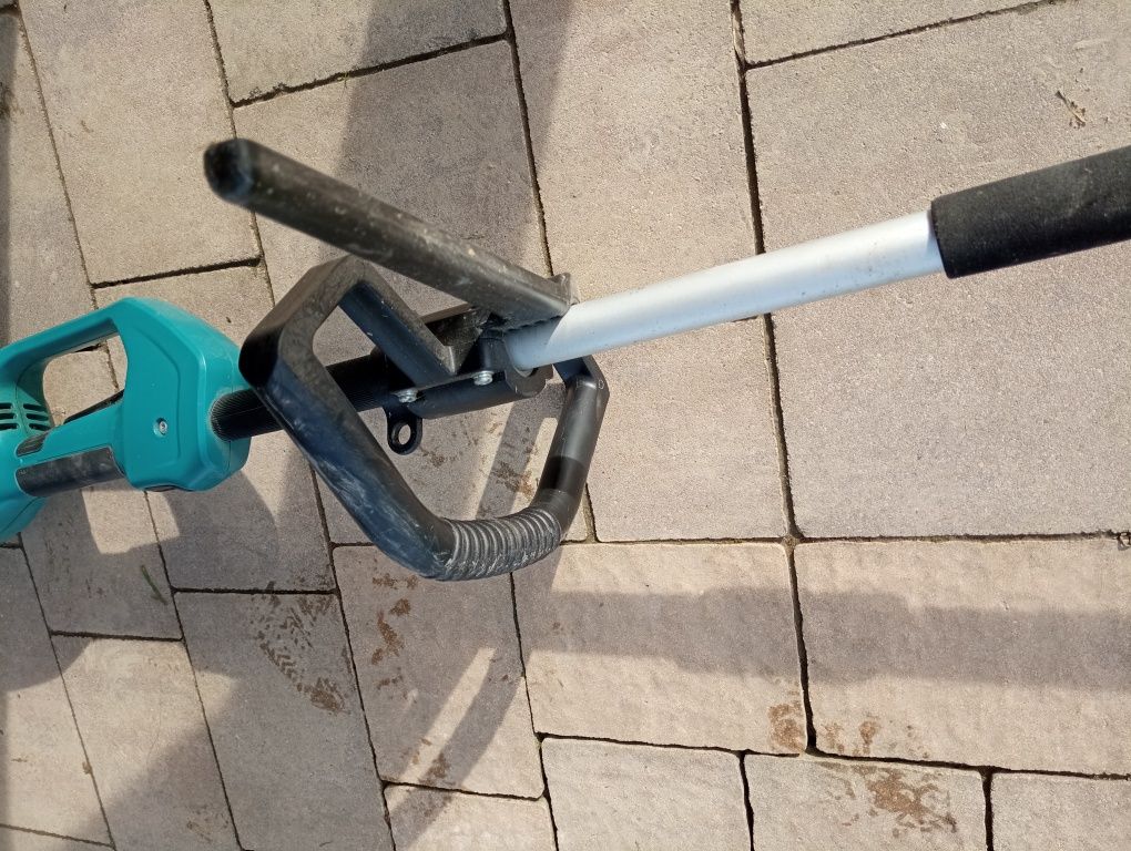 Podkaszarka makita UR3502, 1000W