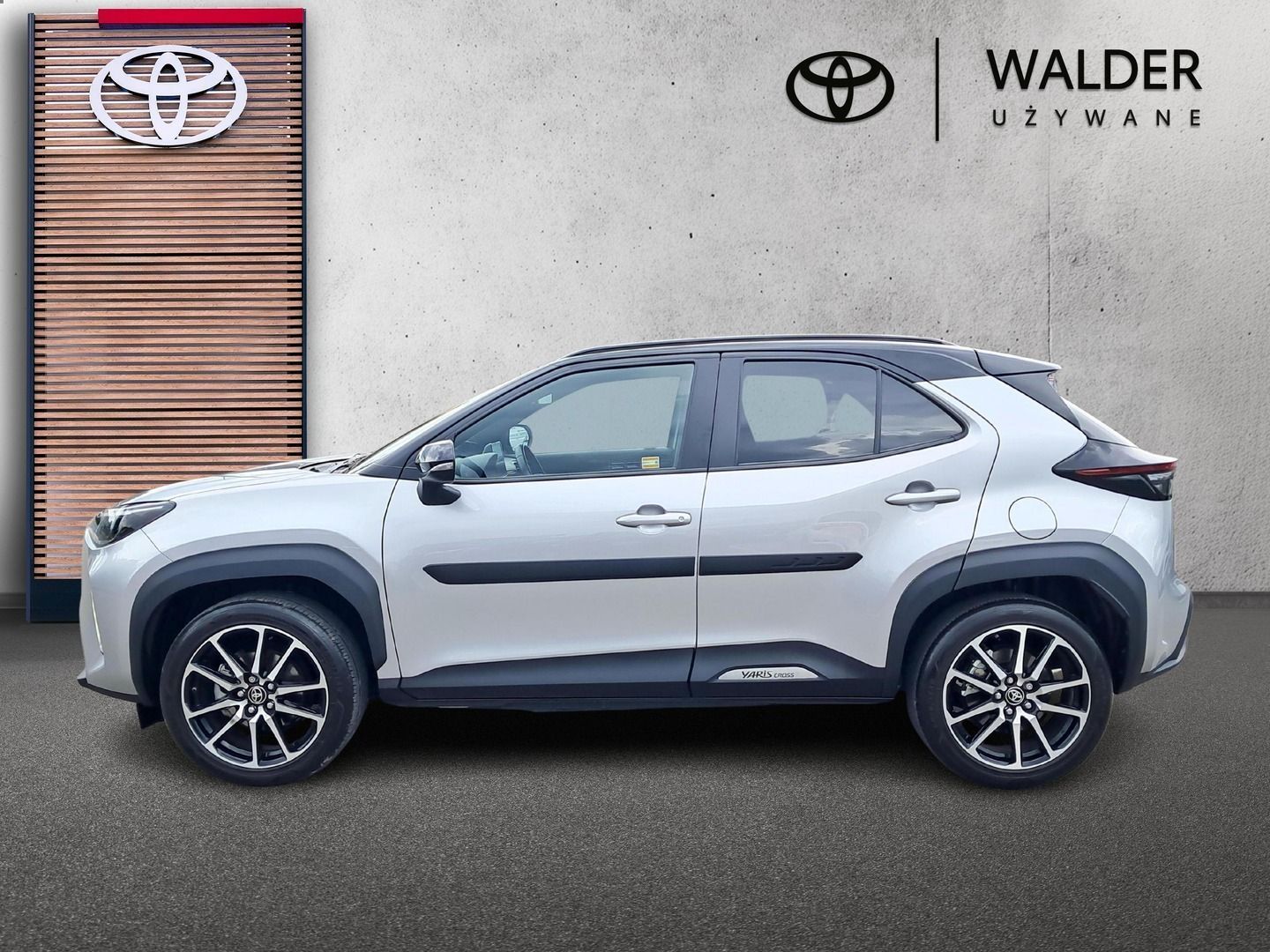 Toyota Yaris Cross GR Sport + VIP, HYBRID, I właściciel, Auto jak nowe, gotowy do jazdy!