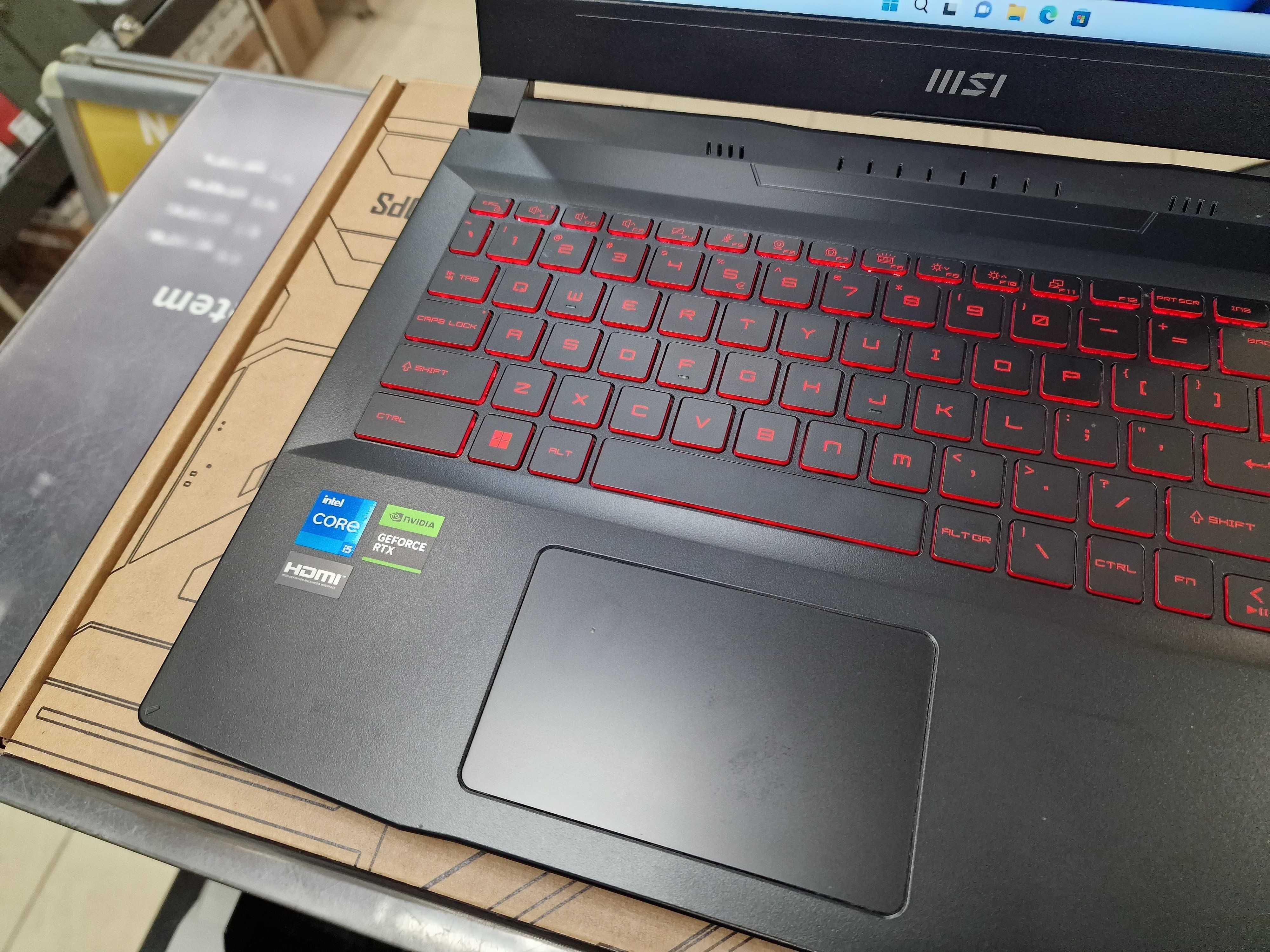 MSI KATANA GF66 12UC/ i5-12450H/ 16GB/ 512GB/ RTX 3050 4GB/ 15.6" FHD