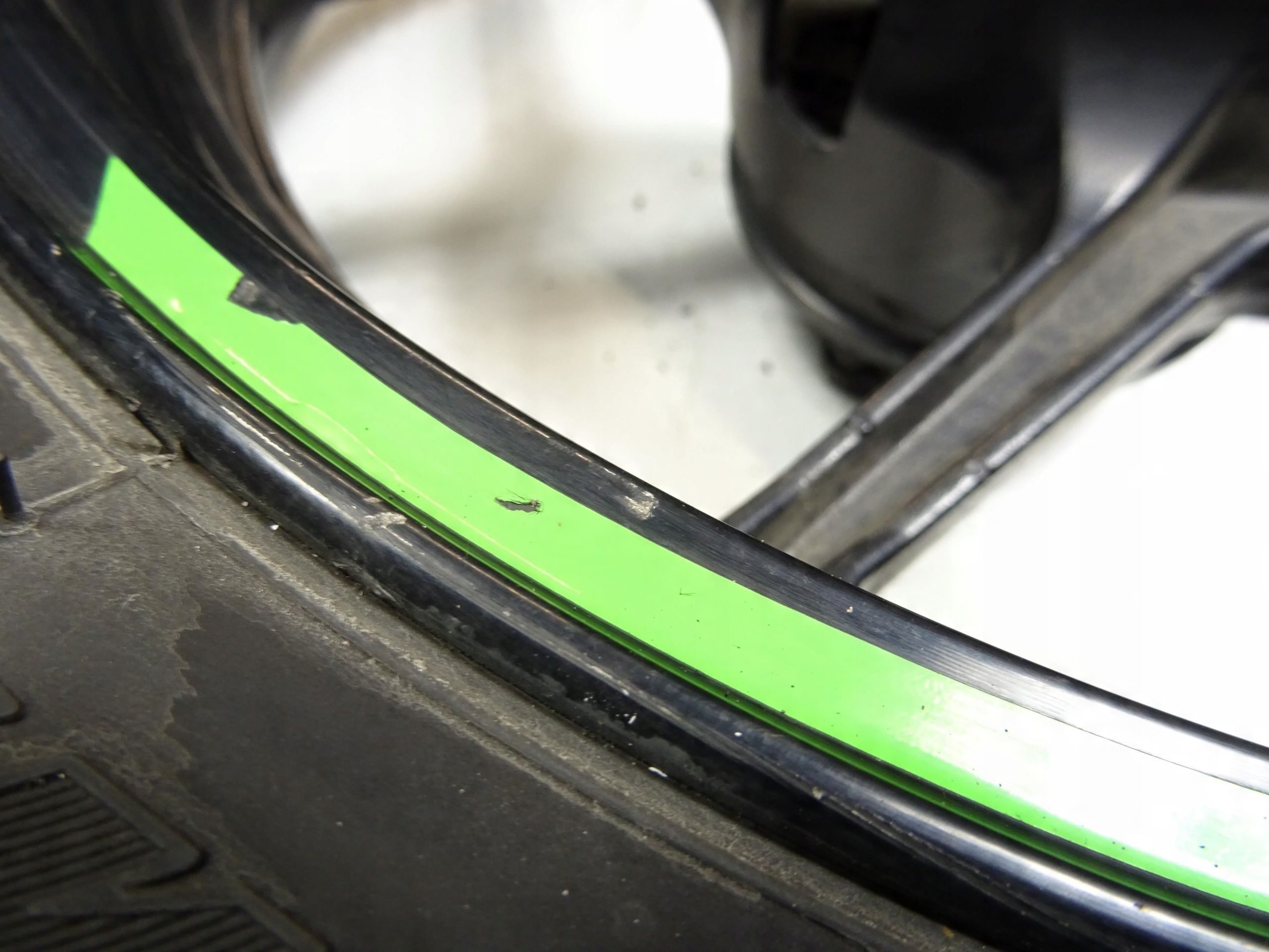 Kawasaki er 6 er 6F koło Felga tył Tylna 09-11