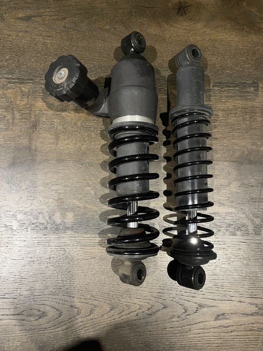 Harley davidson road glide Ориганільні задні регульовані амортизатори