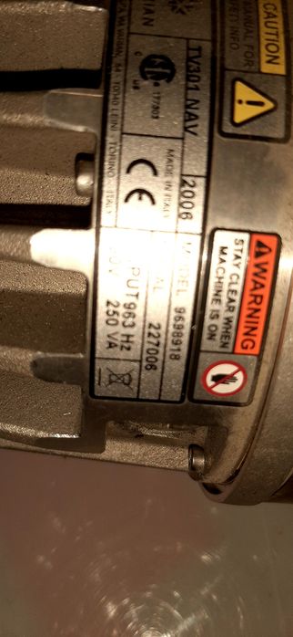 Вакуумный насос  Pfeiffer  tv301 nav  турбина