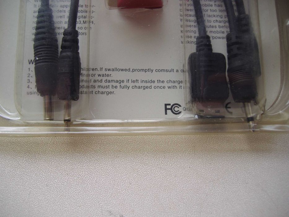 Зарядное устройство от батарейки АА с переходничками