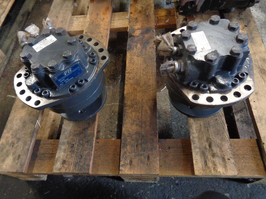 Hydromotor silnik hydrauliczny jazdy POCLAIN MS02-2-123-R02 / A529682