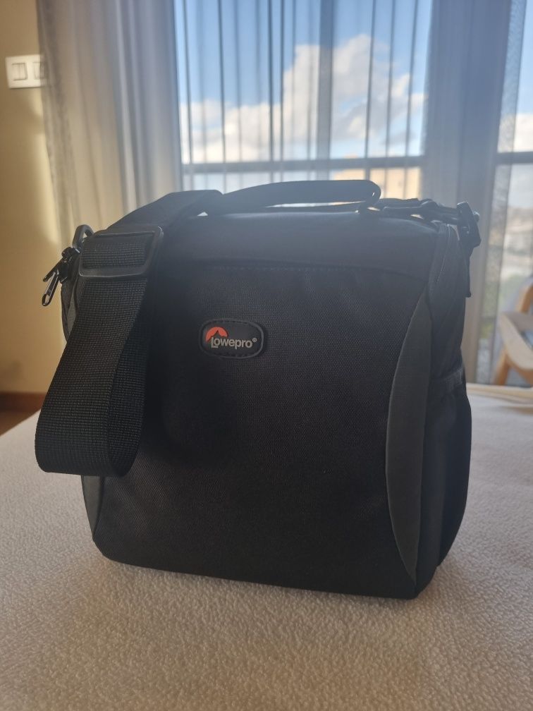 Saco Lowepro Format 160