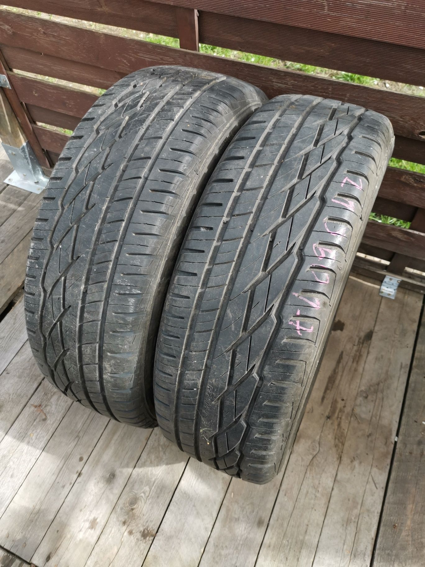 General Grabber GT 215/60r17 96H 2 sztuki