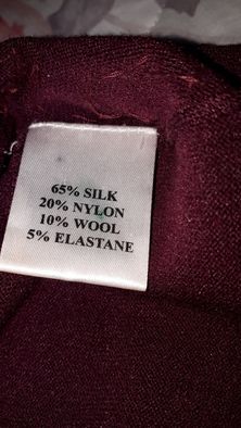 Śliczna, jedwabna bluzka z cekinami, r. S, bordowa